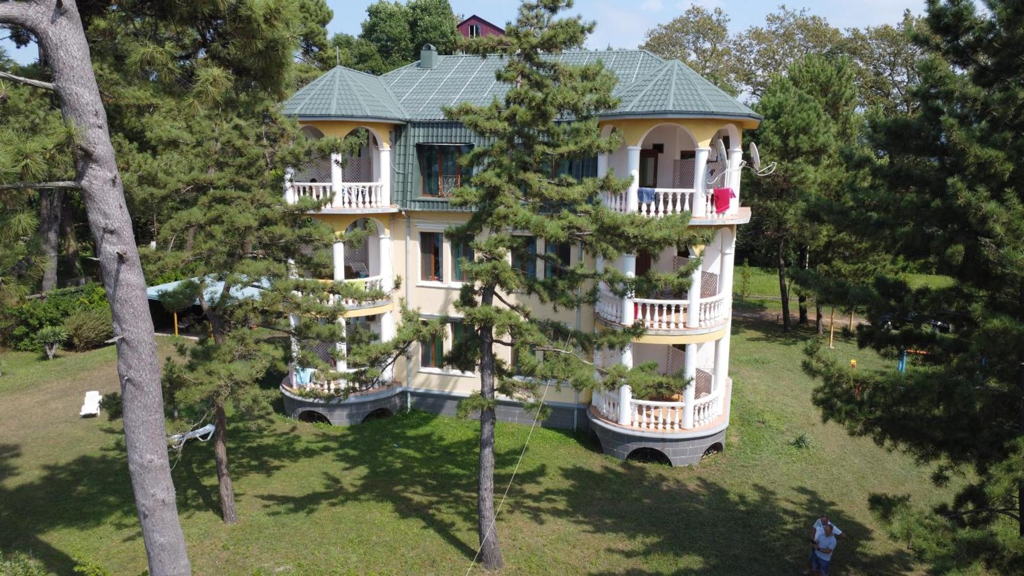 Marshal Resort Koboeleti Buitenkant foto