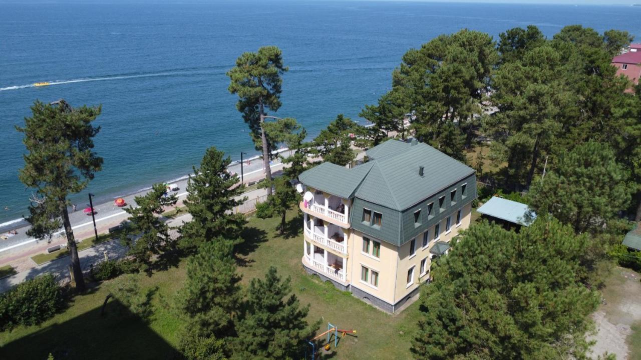 Marshal Resort Koboeleti Buitenkant foto